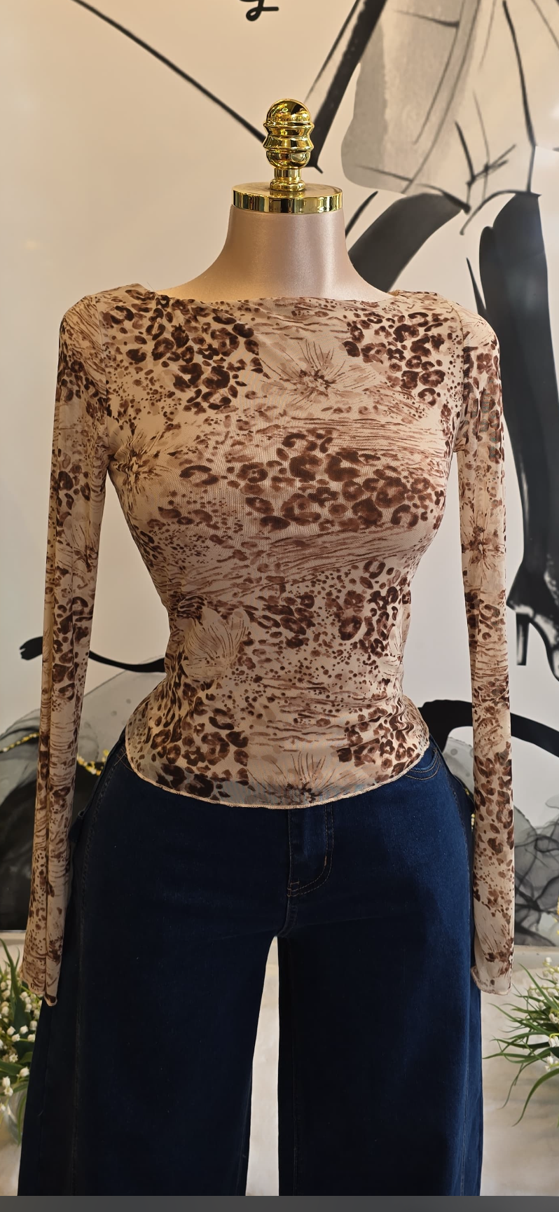 brown mesh