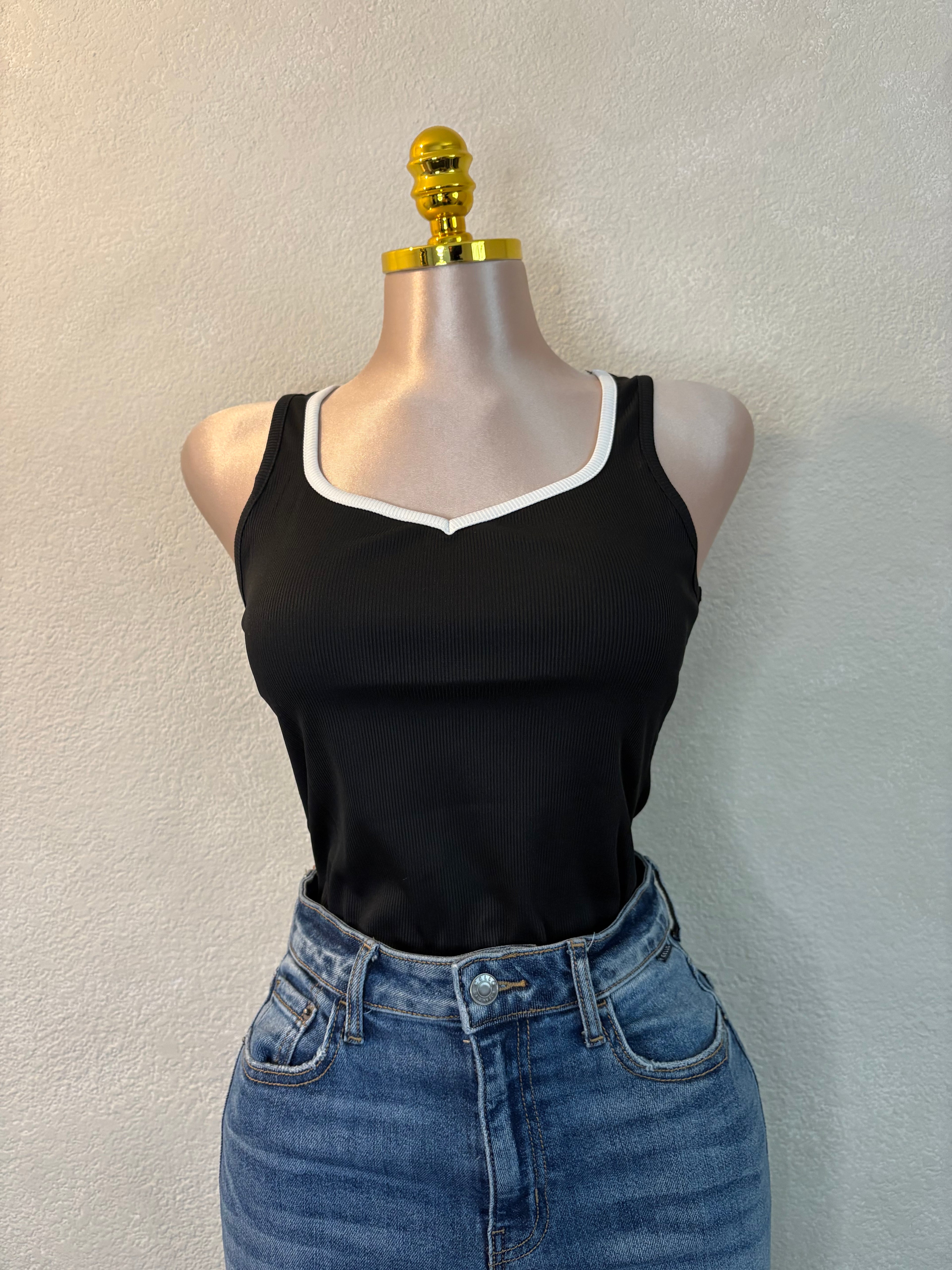 Anayeli top