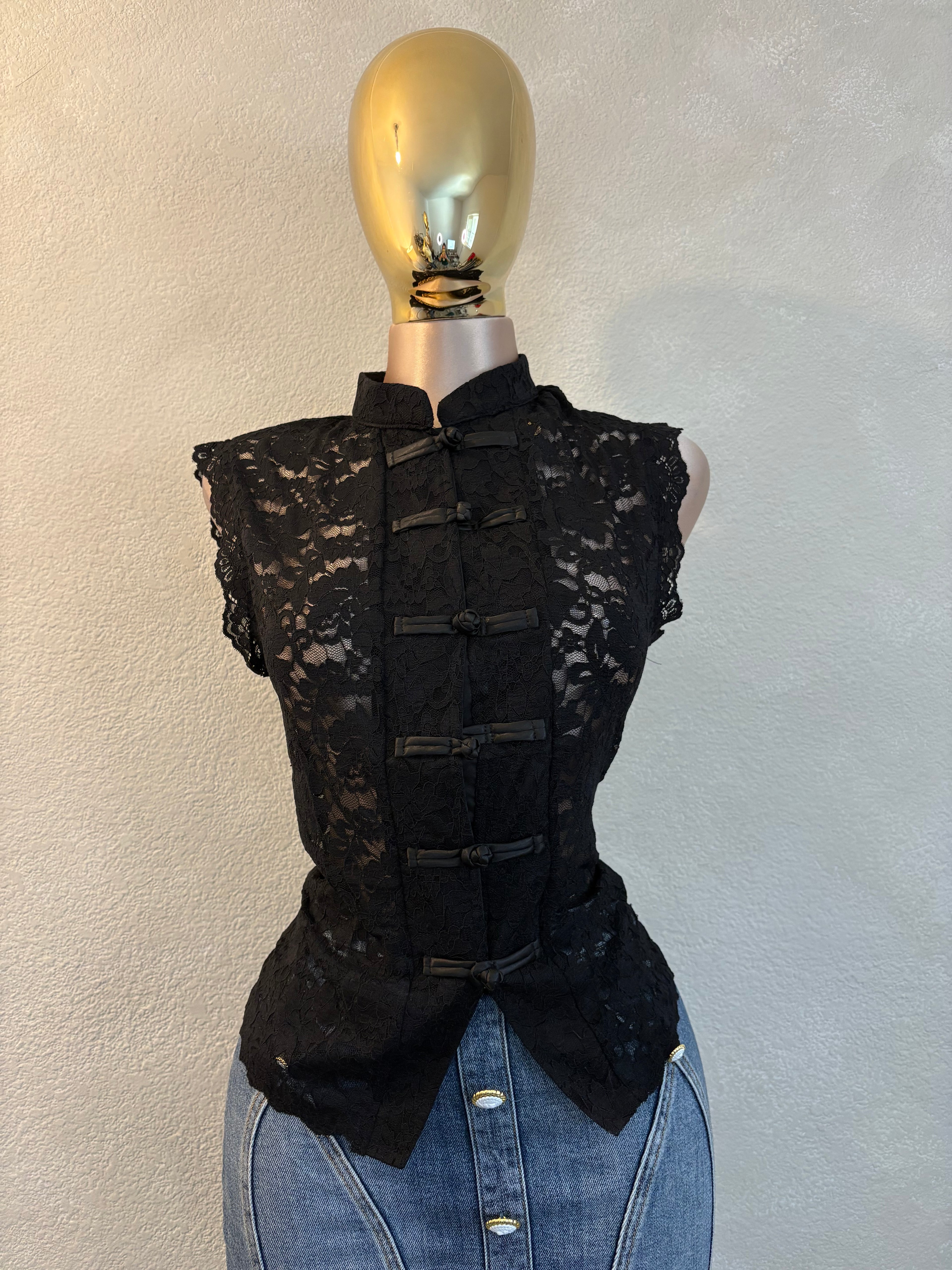 Cony black top