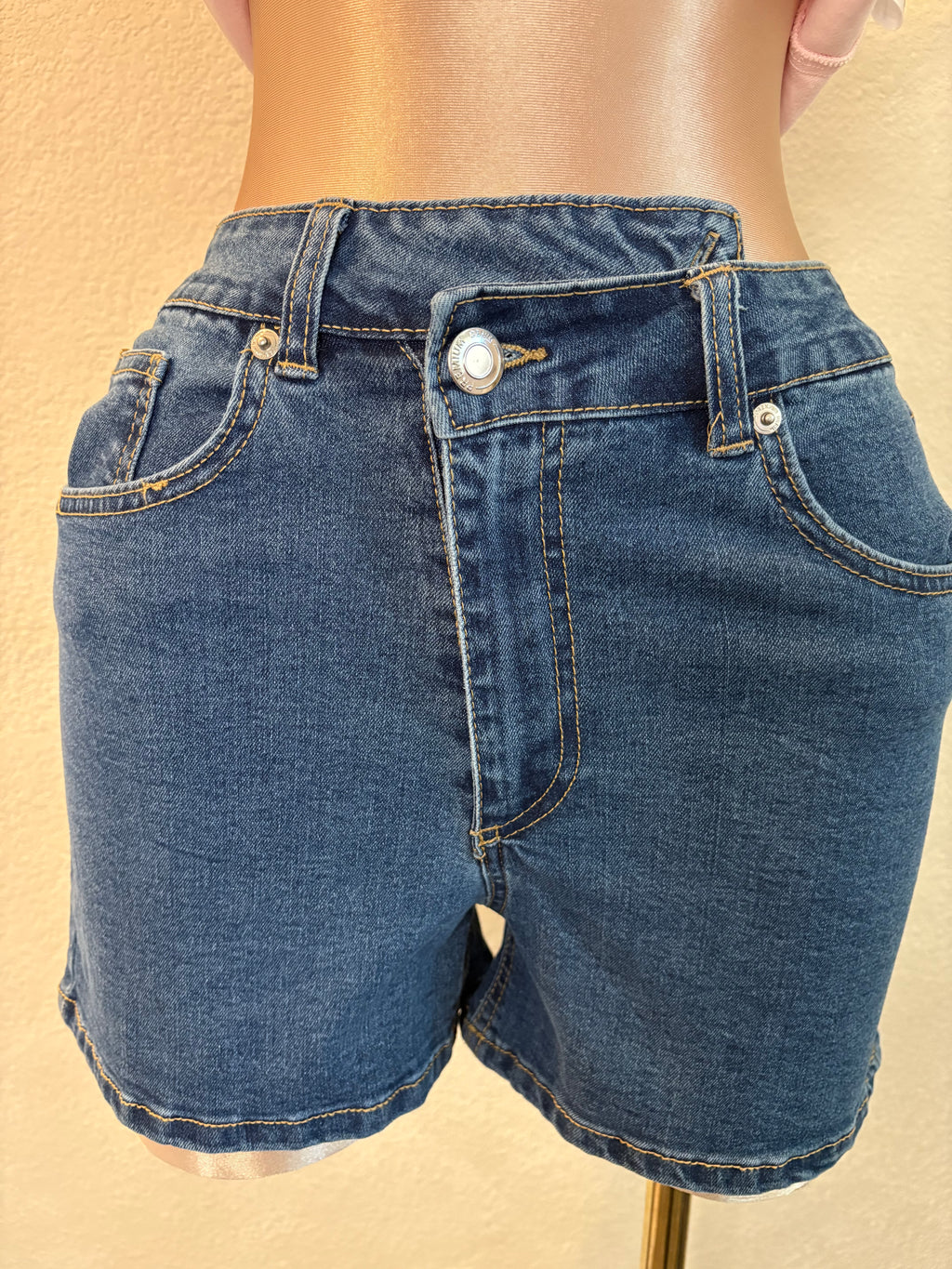 Nova short
