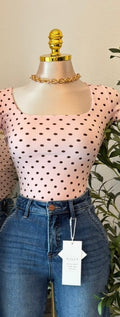 top rosa con diadema